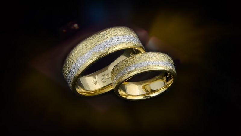 Gelbgold
