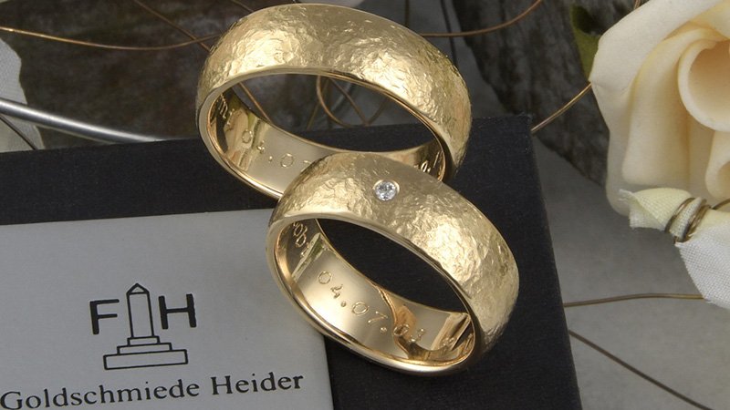 Gelbgold